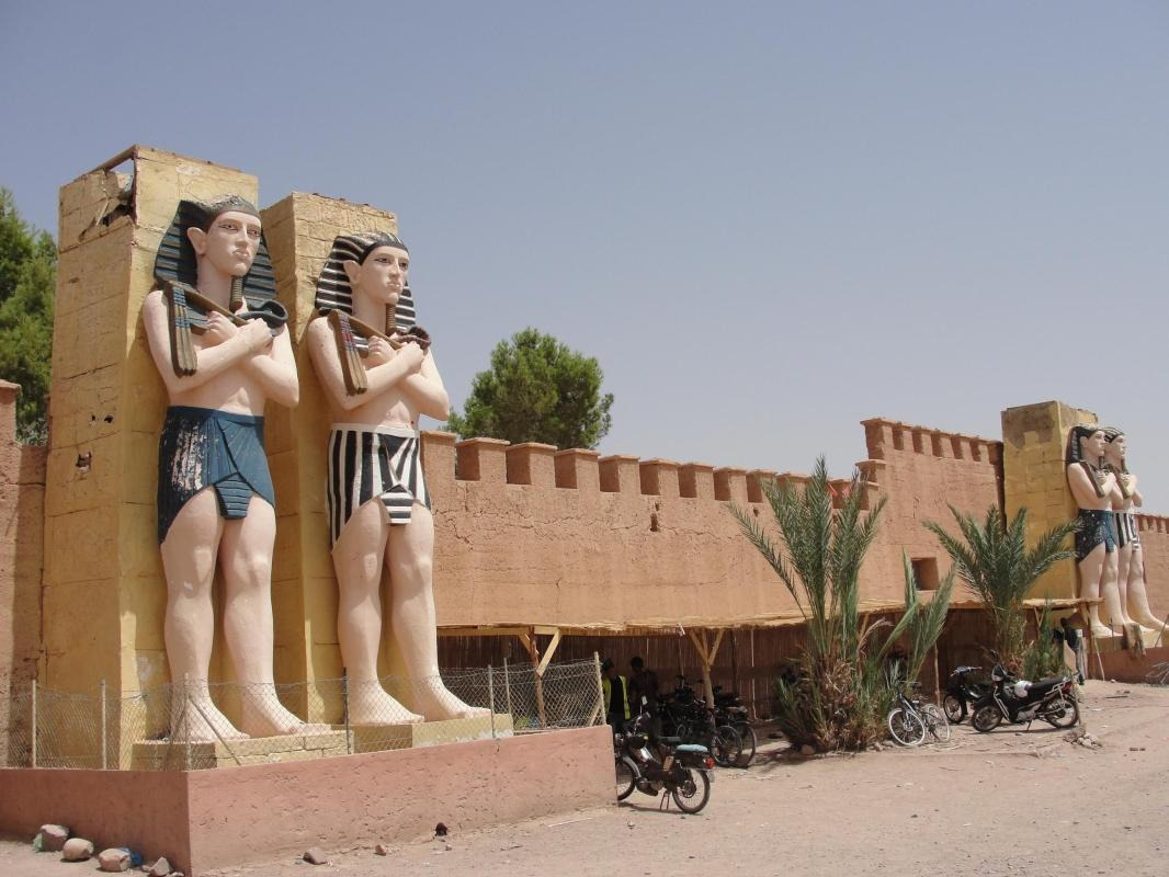 2 days desert tour from Fes to Marrakech